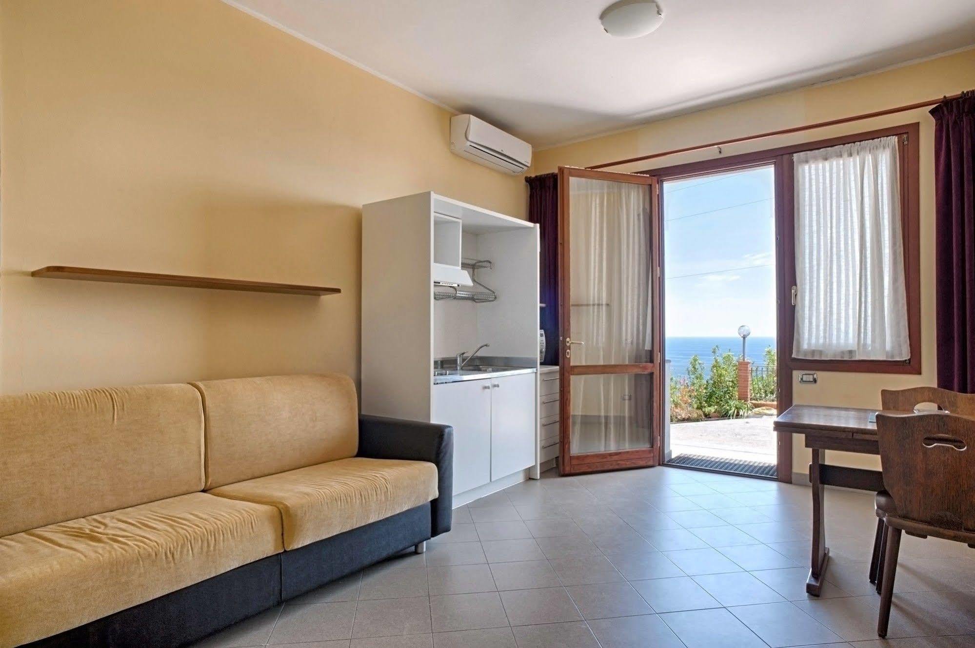 Le Terrazze Appartamenti Vacanze Sanremo Exterior photo